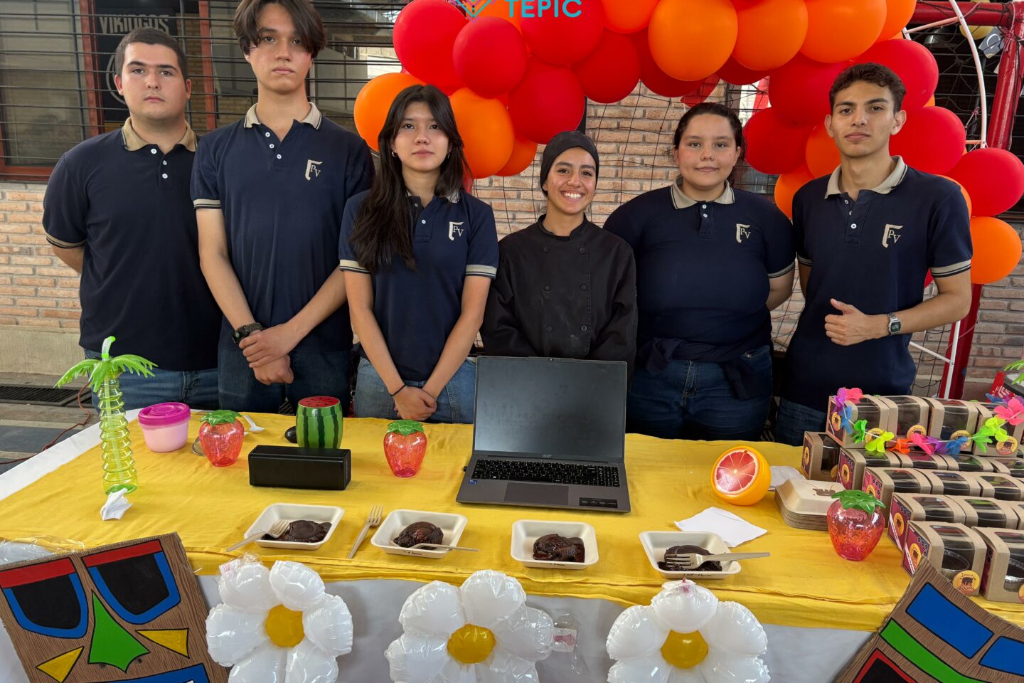 Jóvenes emprendedores presentaron su proyectos innovadores
